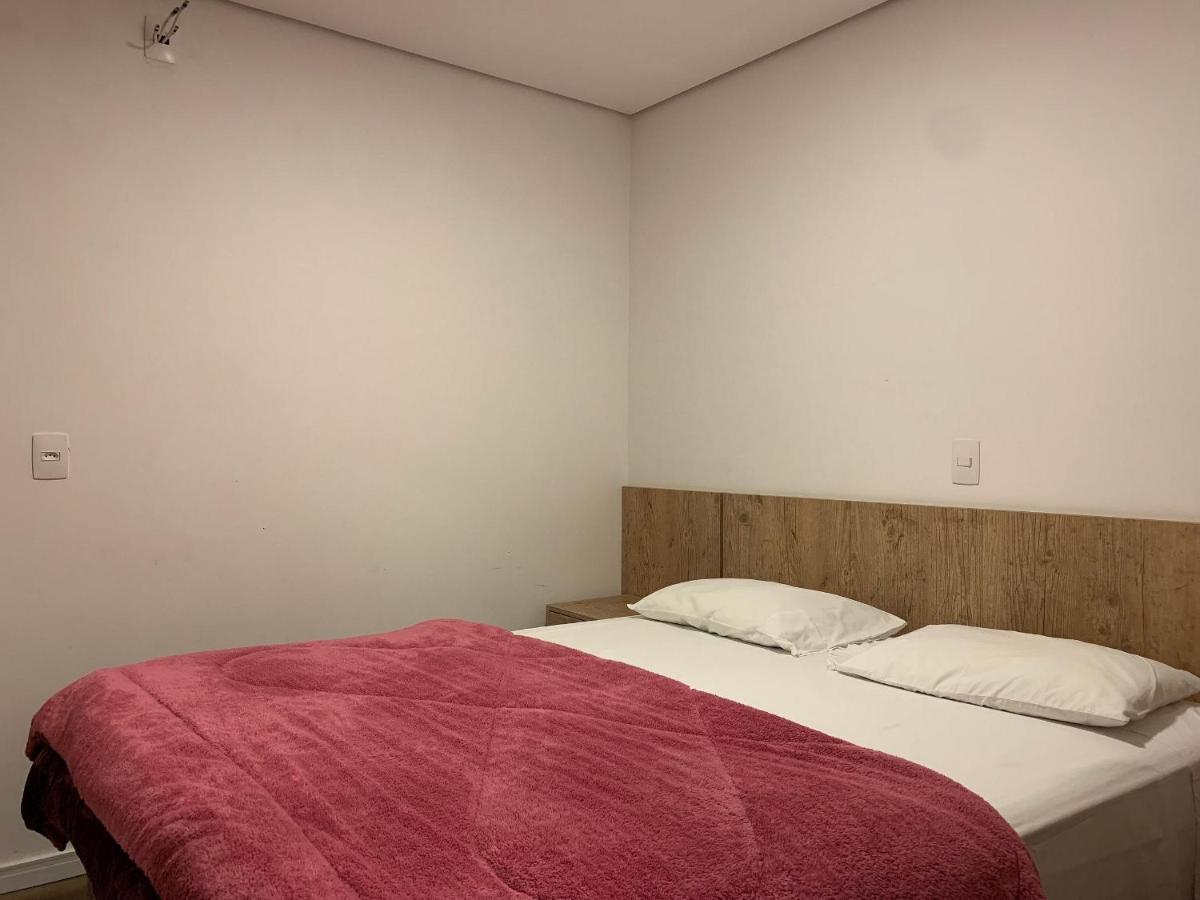 Flat Novo, Aconchegante E No Coracao Do Capivari / Internet + Aquecedores Campos do Jordão 外观 照片
